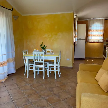 Case Vacanze Villa Rosita San Teodoro  Exterior foto