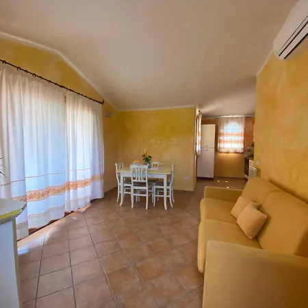 Case Vacanze Villa Rosita San Teodoro  Exterior foto
