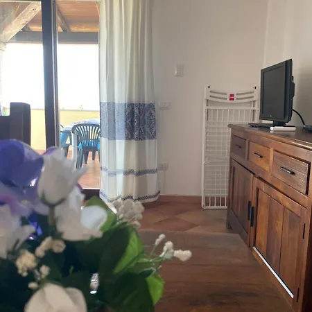 Case Vacanze Villa Rosita San Teodoro  Exterior foto